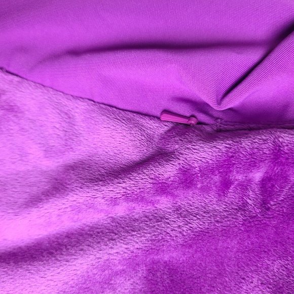 Peter Millar Warmth Women's Size Small Performance Purple Fleece Vest MSRP 139 - Picture 2 of 10